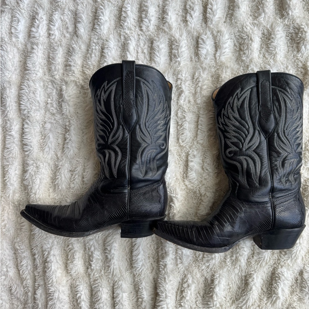Women's Black Embroidered Leather Western Ankle Boots